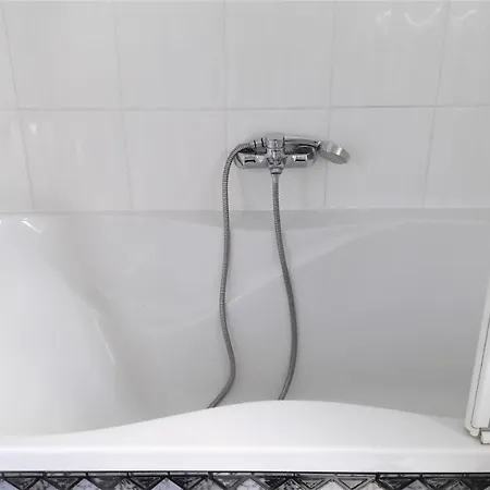 Helios Apartament *